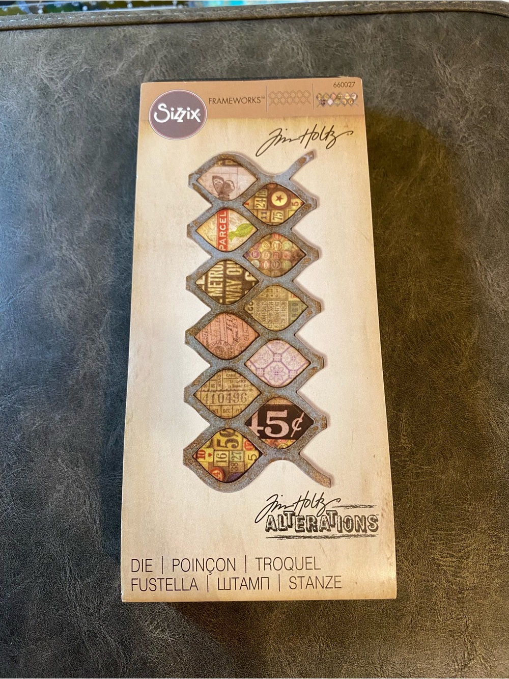 Tim Holtz Alterations Frameworks Die: Wave